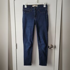 GAP Women's Dark Blue Jeans